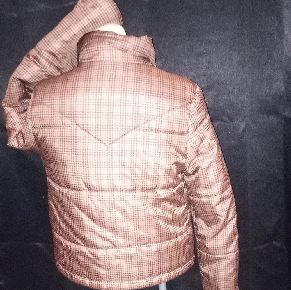 Coat - Picture 2 of 4